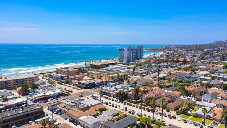 Block From Beach 3BR Kitchen Pacific Beach Condo 3 San Diego