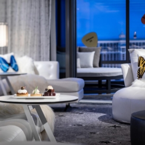 Palms Sky Villa Empathy Suite