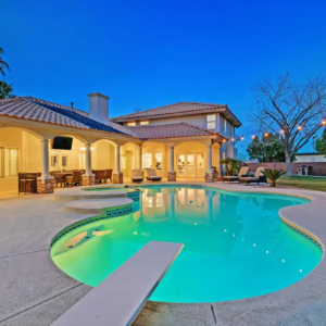 Dream-Las-Vegas-Getaway-Estate-4