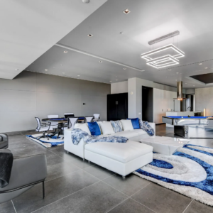 Dream-Luxury-4BR-Penthouse-Vegas-Infinity-Hot-Tub-Palms-Place-24