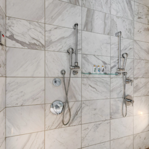 Dream-Luxury-4BR-Penthouse-Vegas-Infinity-Hot-Tub-Palms-Place-35