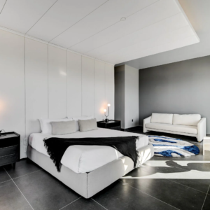 Dream-Luxury-4BR-Penthouse-Vegas-Infinity-Hot-Tub-Palms-Place-39