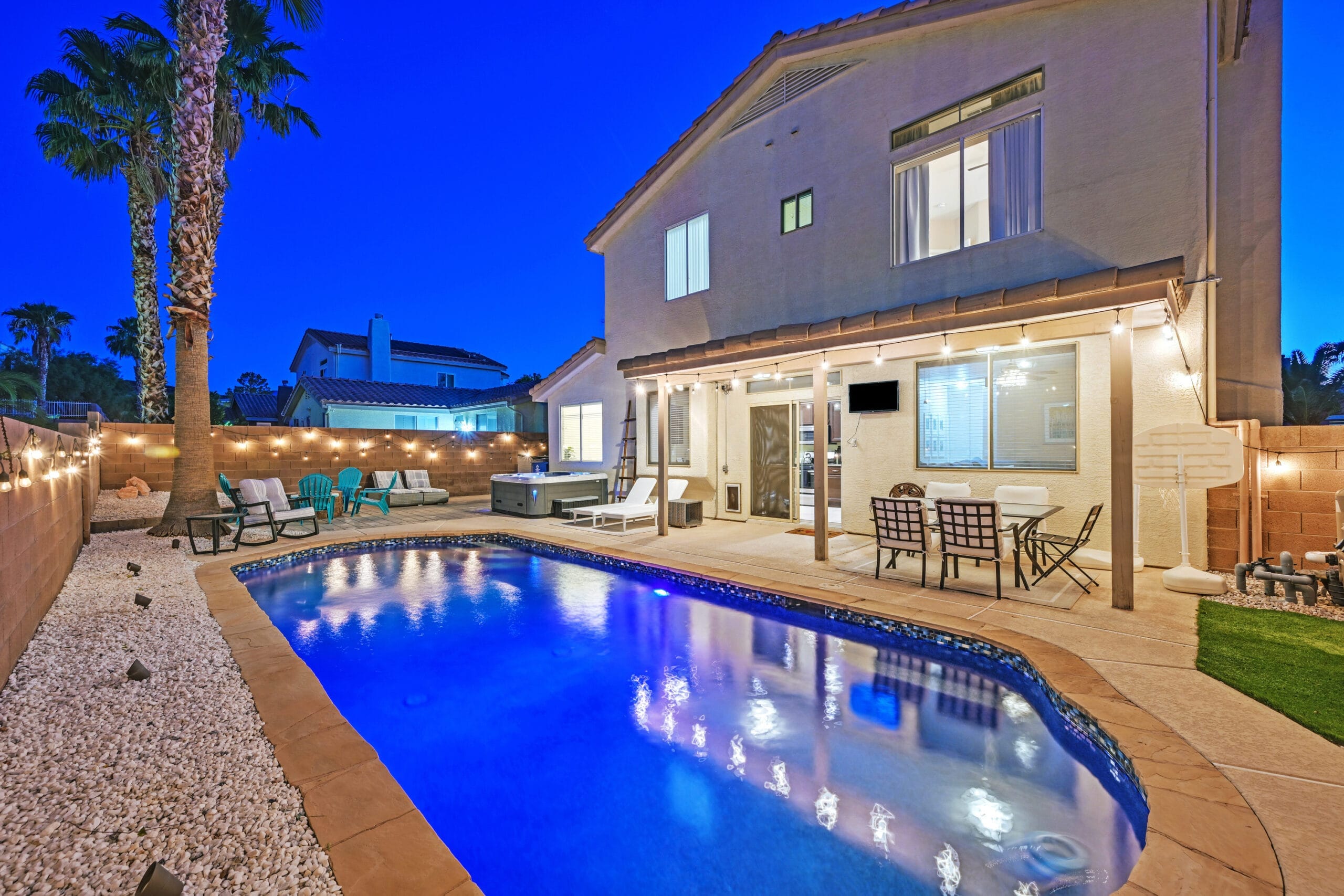 Lloyd-George-Henderson-4BD-Pool-Home-4