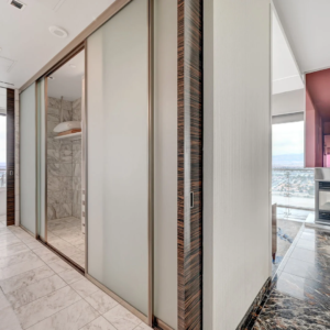 Mayweather-Penthouse-Hot-Tub-Patio-Pool-Table-Palms-Place-26