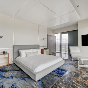 Mayweather-Penthouse-Hot-Tub-Patio-Pool-Table-Palms-Place-28