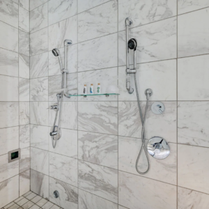 Mayweather-Penthouse-Hot-Tub-Patio-Pool-Table-Palms-Place-33