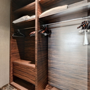 Mayweather-Penthouse-Hot-Tub-Patio-Pool-Table-Palms-Place-43