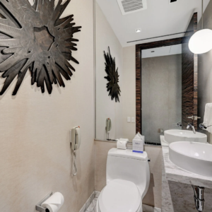 Mayweather-Penthouse-Hot-Tub-Patio-Pool-Table-Palms-Place-44