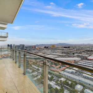 Mayweather-Penthouse-Hot-Tub-Patio-Pool-Table-Palms-Place-55