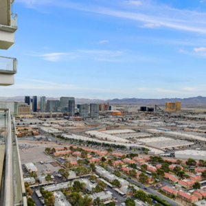 Mayweather-Penthouse-Hot-Tub-Patio-Pool-Table-Palms-Place-59