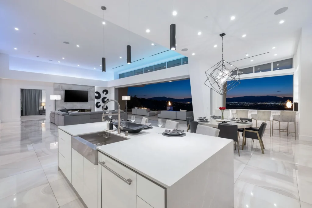 Modern Luxury $5M Macdonald Highland Mansion with Pool