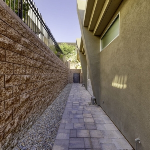 Modern Luxury $5M Macdonald Highland Pool