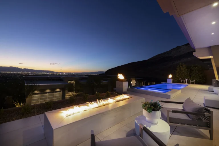 Modern Luxury $5M Macdonald Highland Mansion with Pool