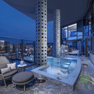 Palms Sky Villa Empathy Suite