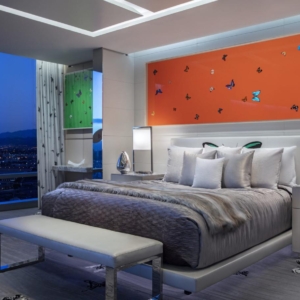 Palms Sky Villa Empathy Suite