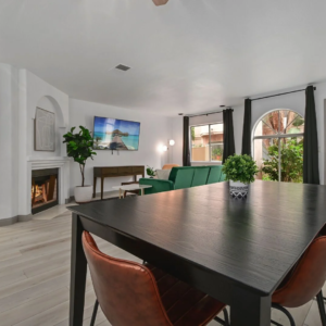 Block from Pacific Beach Bath Seaside Retreat Estate