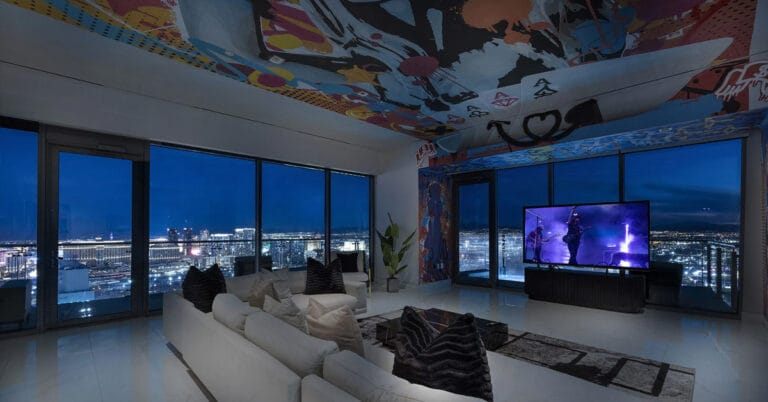 Why a Luxury Vacation Rental is the Smart Choice Over a Hotel