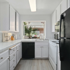 Beach 1 Block Away Air Condition Renovated Pacific Beach San Diego