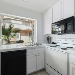 Beach 1 Block Away Air Condition Renovated Pacific Beach San Diego