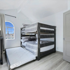 Beach 1 Block Away Air Condition Renovated Pacific Beach San Diego