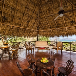 Tamarindo Spacious Home Pool Walk to Beach Costa Rica