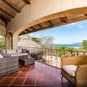 Tamarindo Spacious Home Pool Walk to Beach Costa Rica