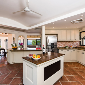 Tamarindo Spacious Home Pool Walk to Beach Costa Rica