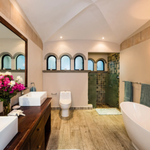 Tamarindo Spacious Home Pool Walk to Beach Costa Rica