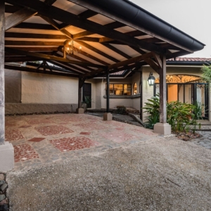 Tamarindo Spacious Home Pool Walk to Beach Costa Rica