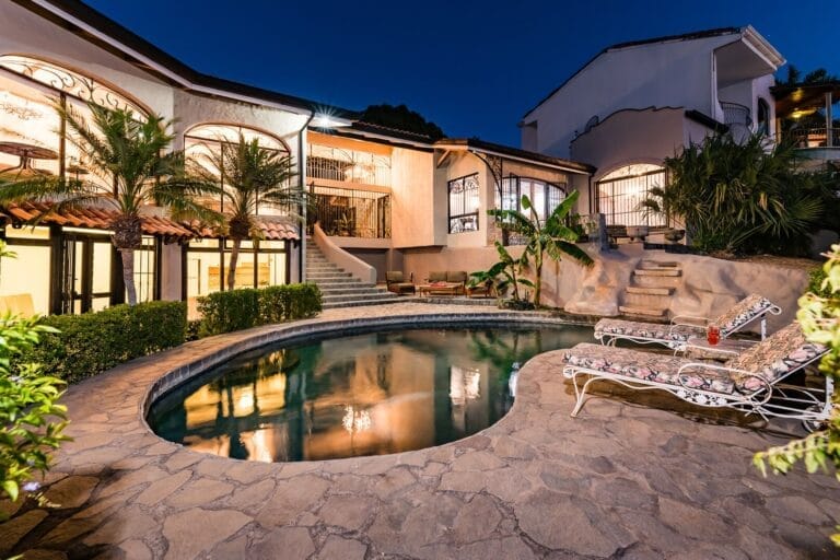 Tamarindo Spacious Home Pool Walk to Beach in Costa Rica